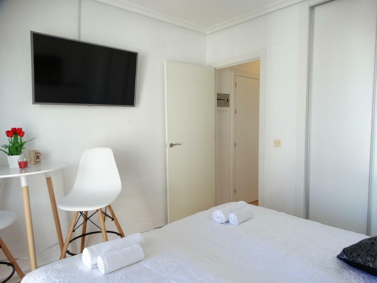 Apartamento Inez Torrevieja Exterior foto